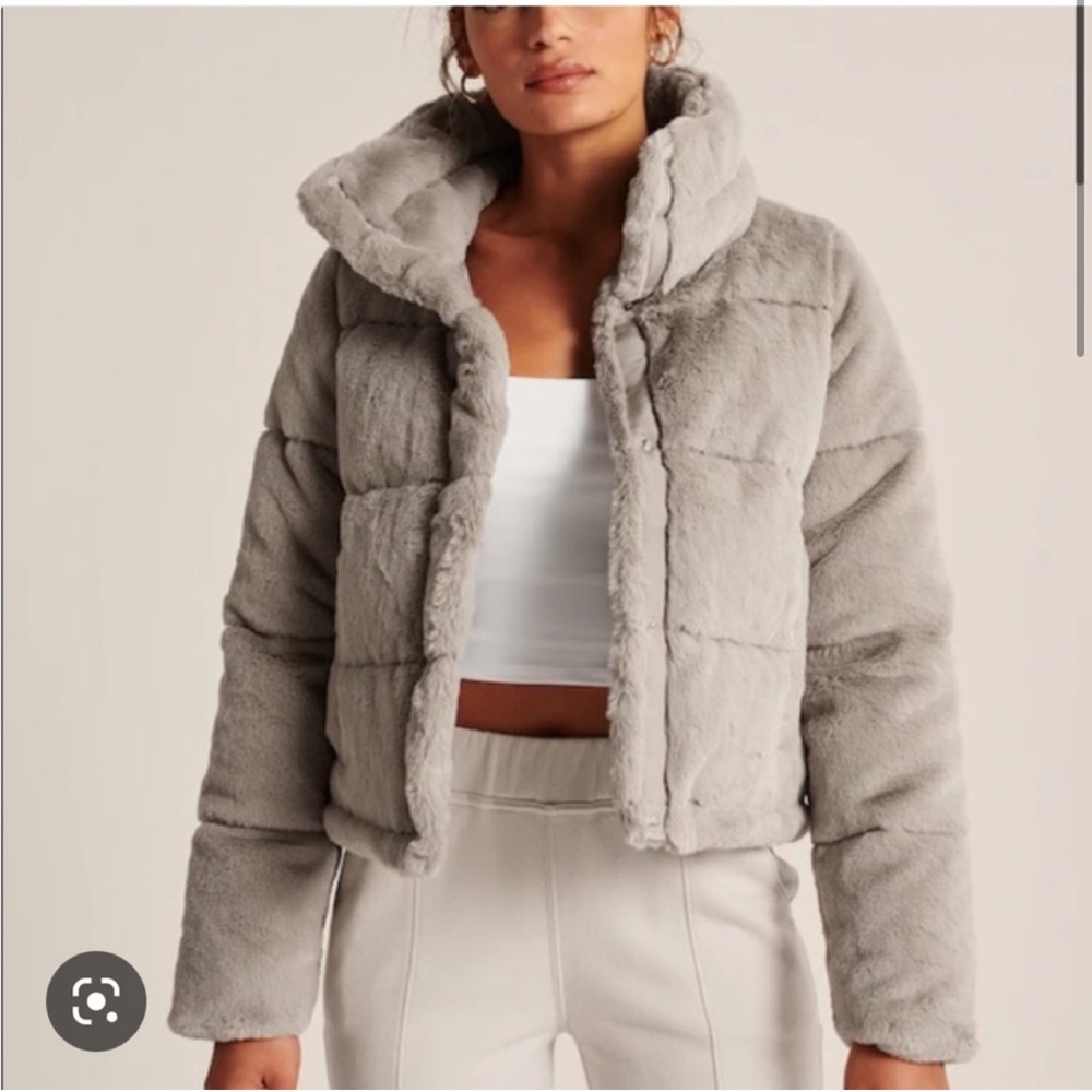 Abercrombie & Fitch Gray Faux Fur Jacket